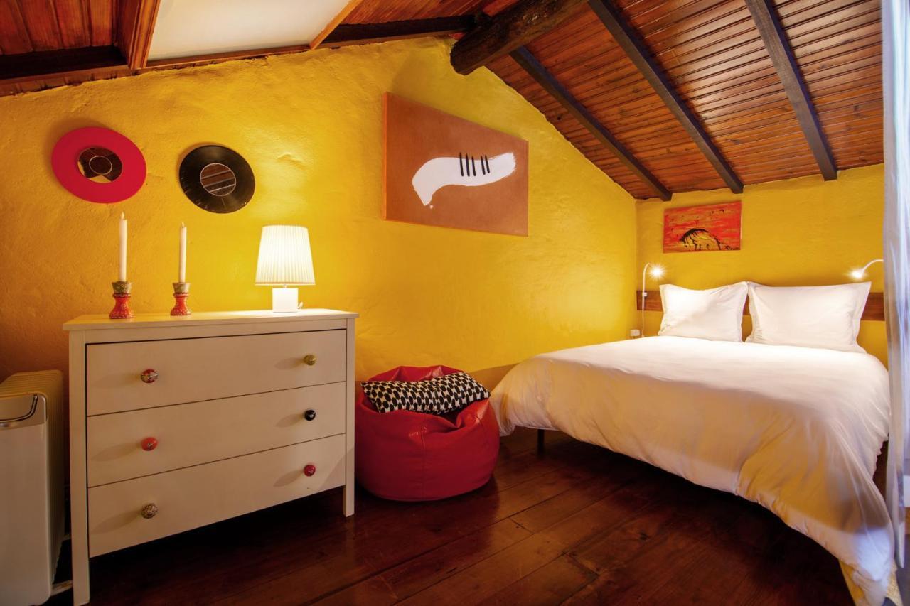 Casa Do Piano Guest House Longos Luaran gambar