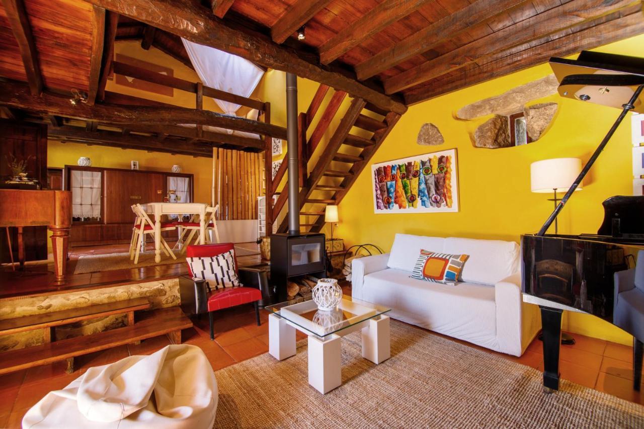 Casa Do Piano Guest House Longos Luaran gambar