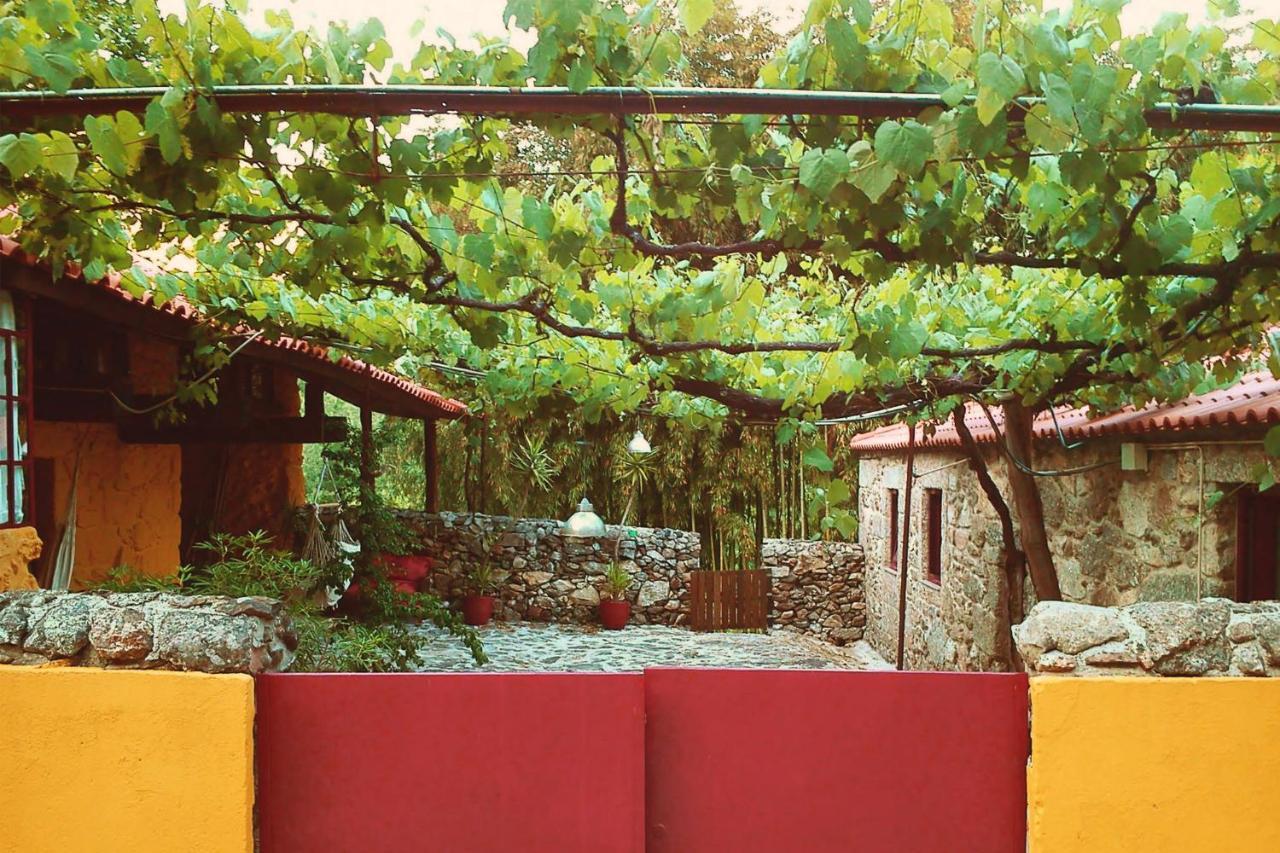 Casa Do Piano Guest House Longos Luaran gambar